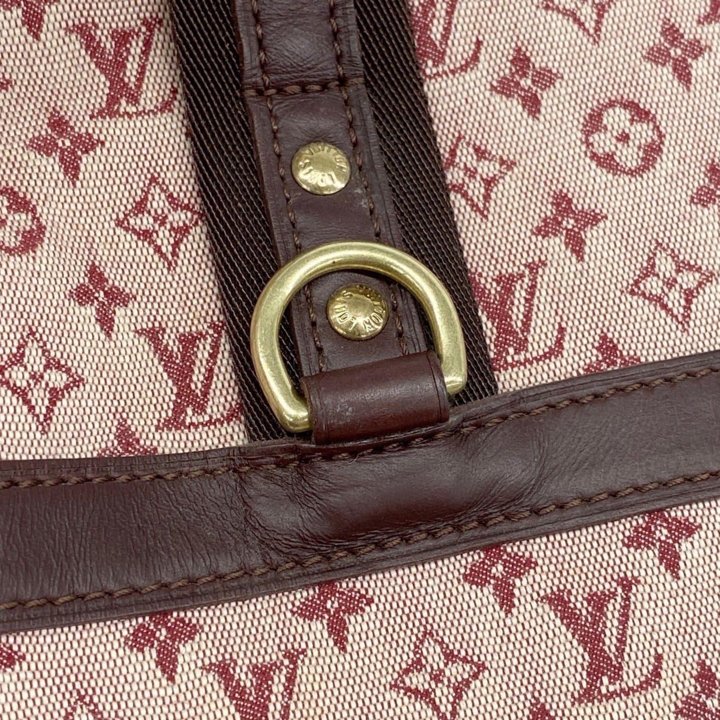 Louis Vuitton Cerise Handbag (Pre-Owned)