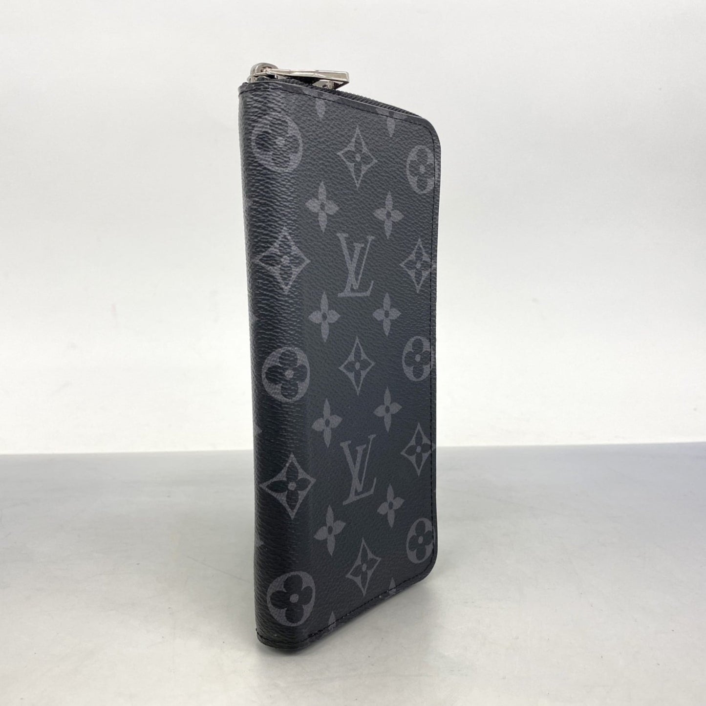 Louis Vuitton Black Long Wallet (Bi-Fold) (Pre-Owned)