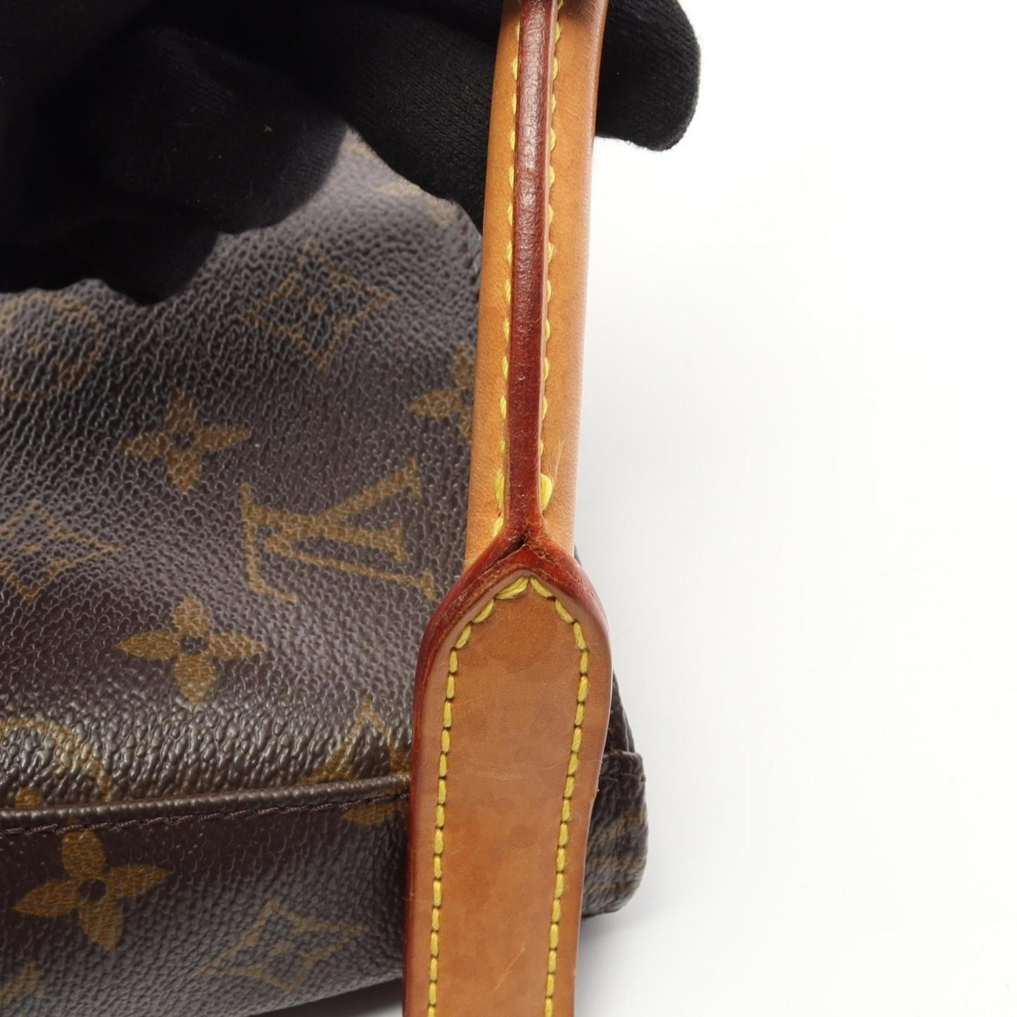 Louis Vuitton Brown Pvc Leather Shoulder Bag (Pre-Owned)