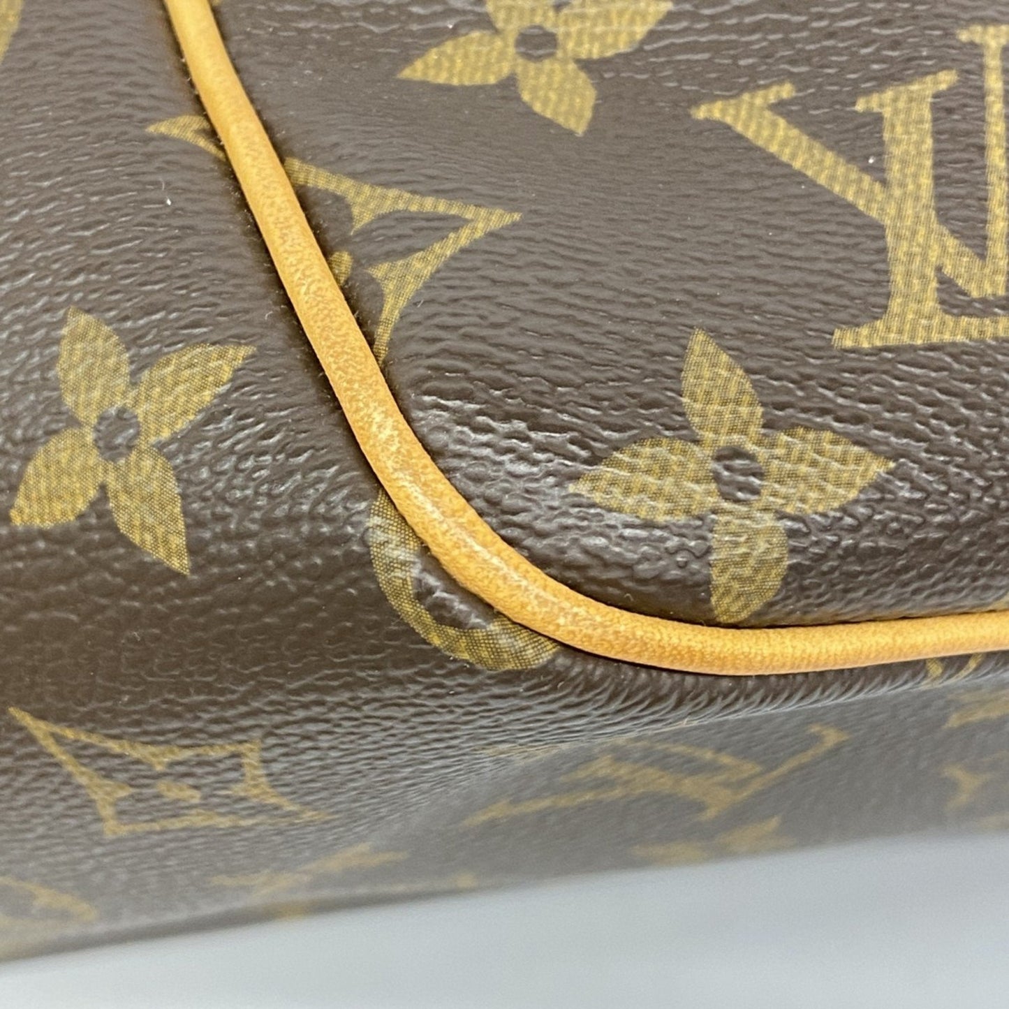 Louis Vuitton Brown Tote Bag (Pre-Owned)