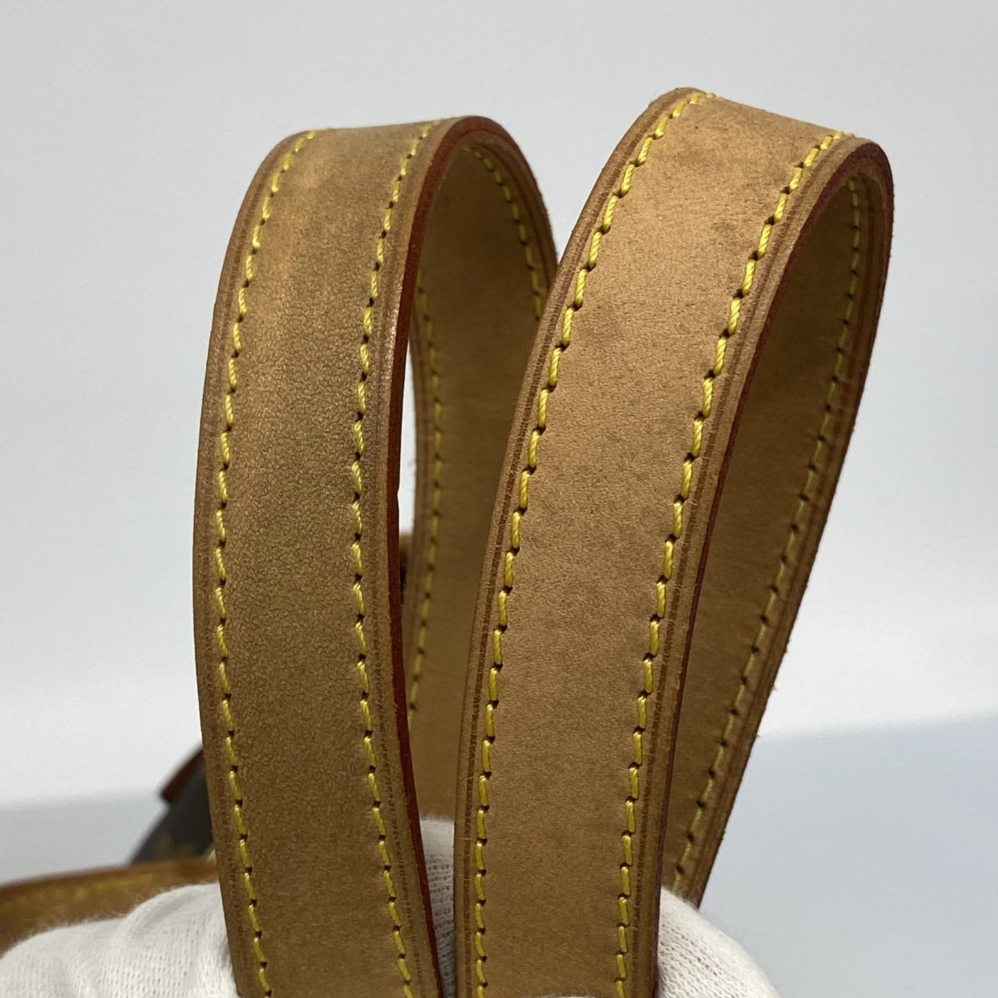 Louis Vuitton Brown Tote Bag (Pre-Owned)