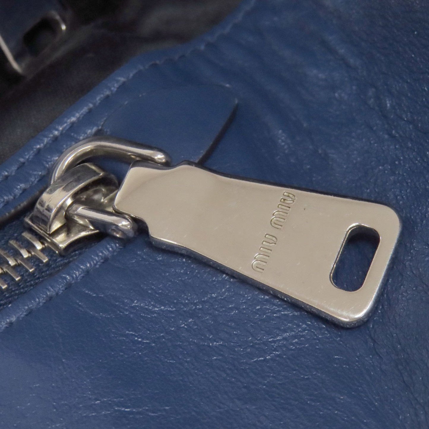 Miu Miu Navy Leather Tote Bag (Pre-Owned)