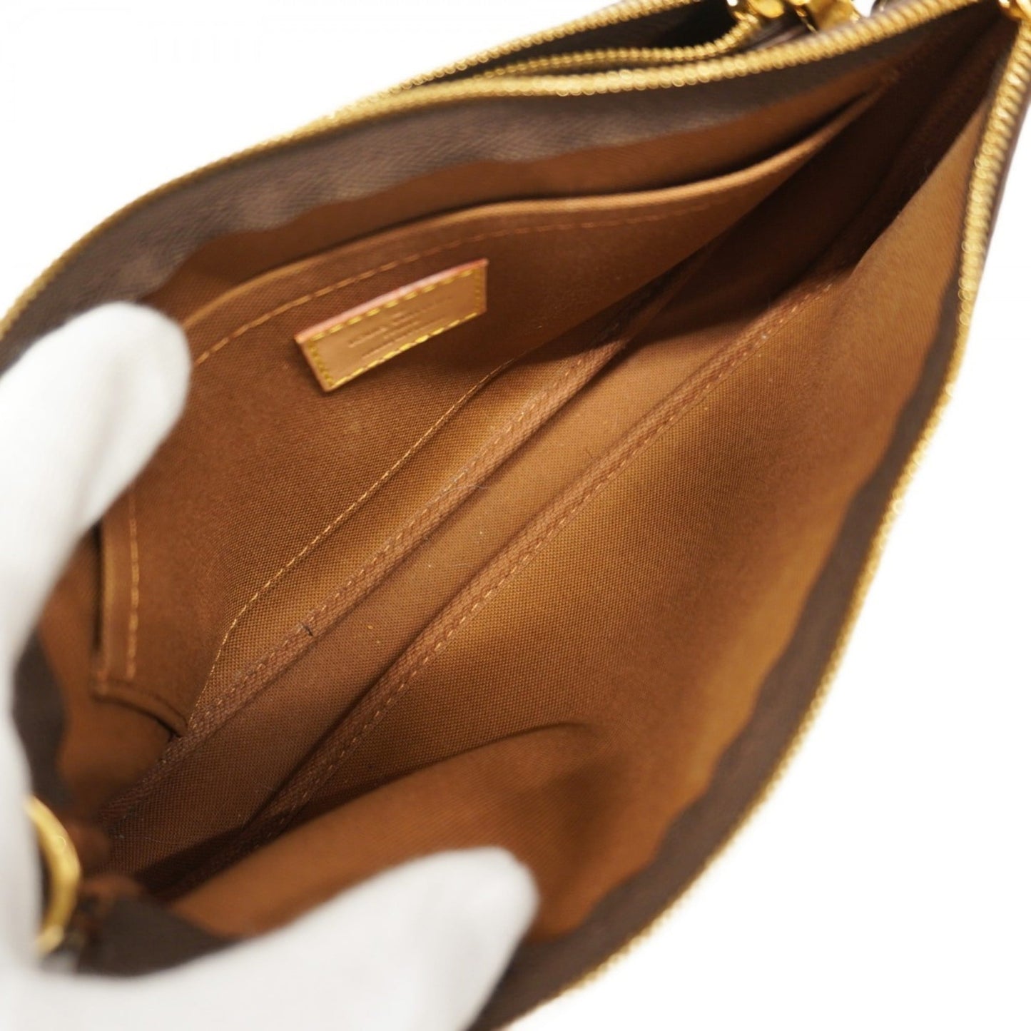 Louis Vuitton Brown Shoulder Bag (Pre-Owned)