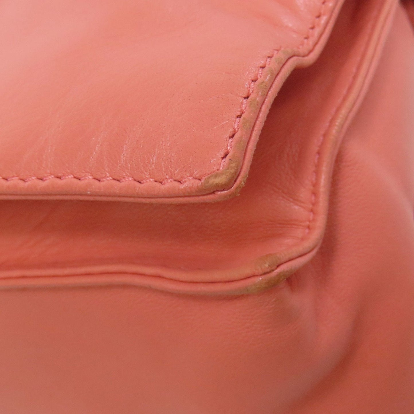 Loewe Flamenco Pink Leather Shoulder Bag (Pre-Owned)