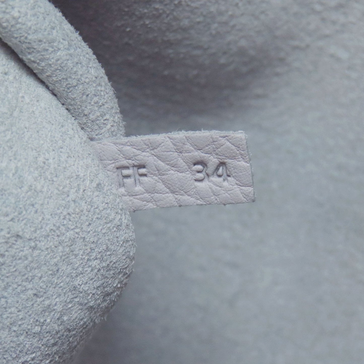 Tod's Gray Leather Tote Bag (Pre-Owned)