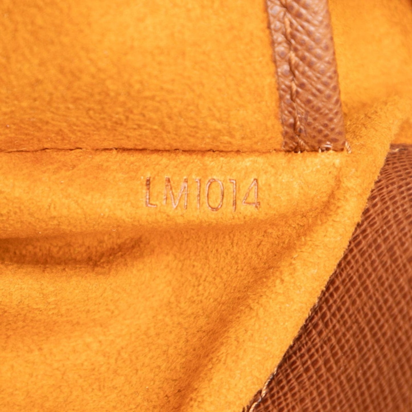 Louis Vuitton Brown Pvc Leather Shoulder Bag (Pre-Owned)