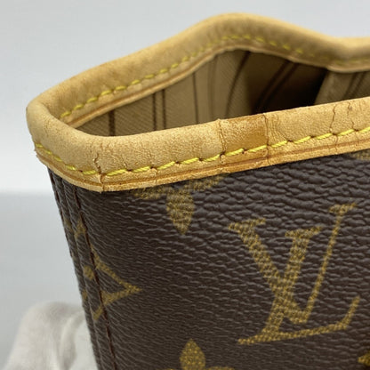 Louis Vuitton Brown Tote Bag (Pre-Owned)