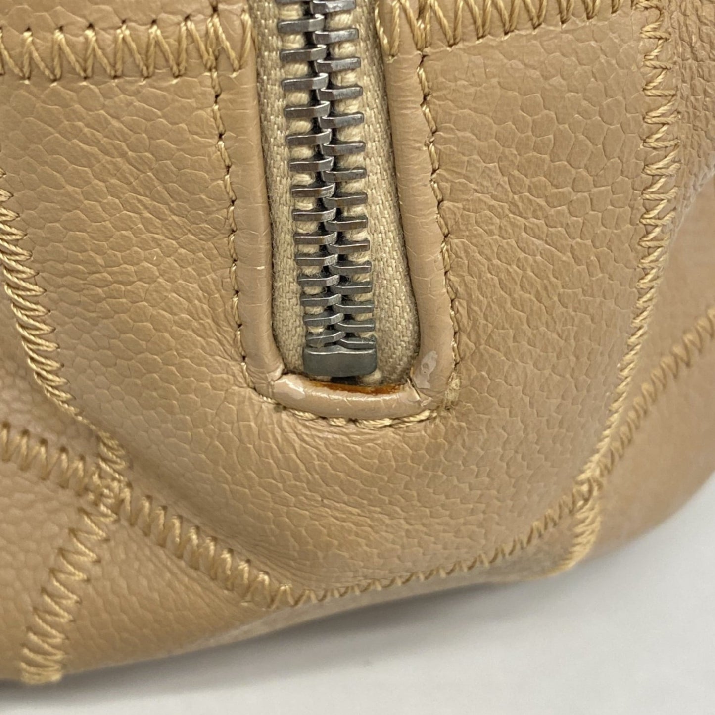Chanel Beige Grained Calfskin Shoulder Bag (Pre-Owned)
