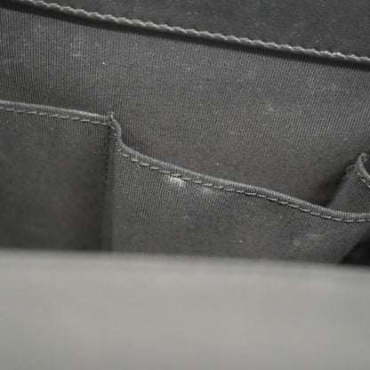 Chanel Black Patent Leather Shoulder Bag (Pre-Owned)