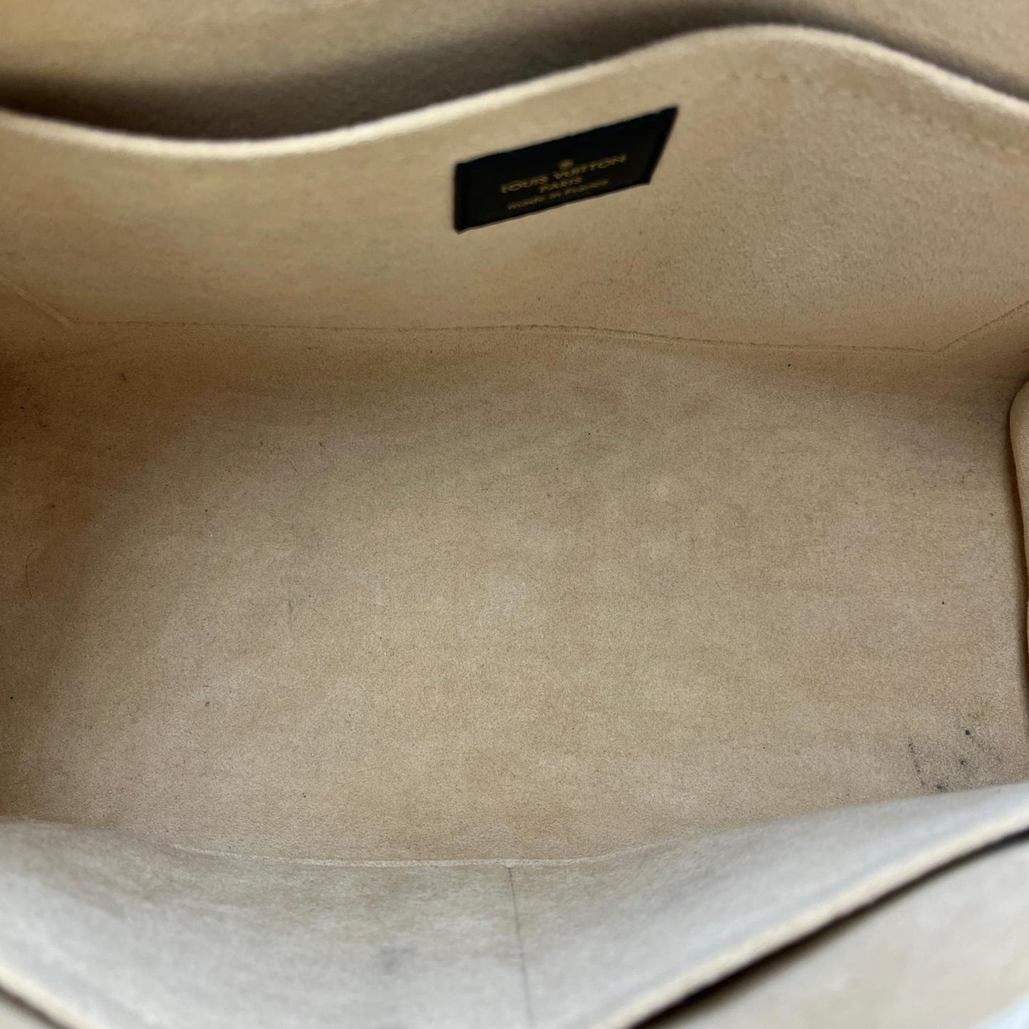 Louis Vuitton Brown Red Color Rouge Monogram Leather Handbag (Pre-Owned)