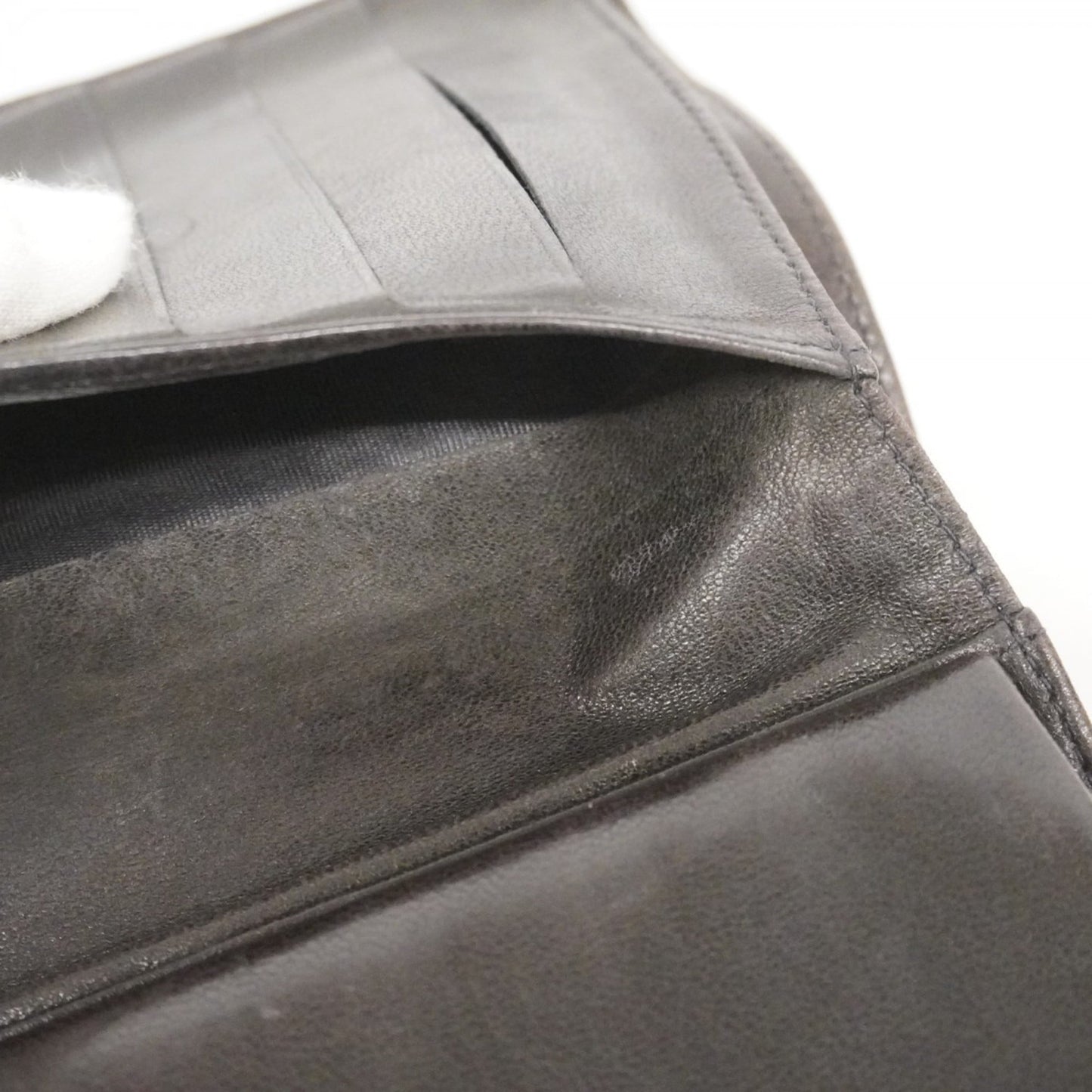 Chanel Black Leather Long Wallet (Bi-Fold) (Pre-Owned)