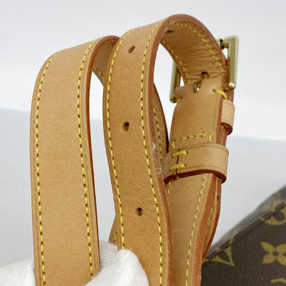 Louis Vuitton Brown Shoulder Bag (Pre-Owned)