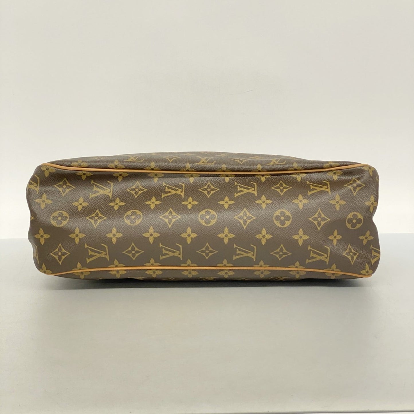 Louis Vuitton Brown Tote Bag (Pre-Owned)