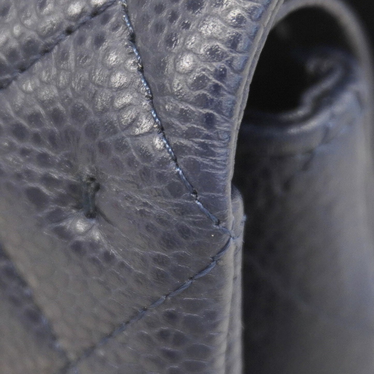 Chanel Navy Grained Calfskin Shoulder Bag (Pre-Owned)