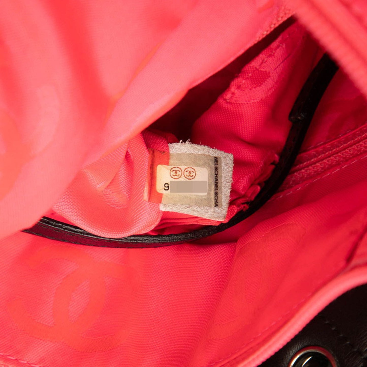 Chanel Black White Leather Handbag Tote Bag (Pre-Owned)