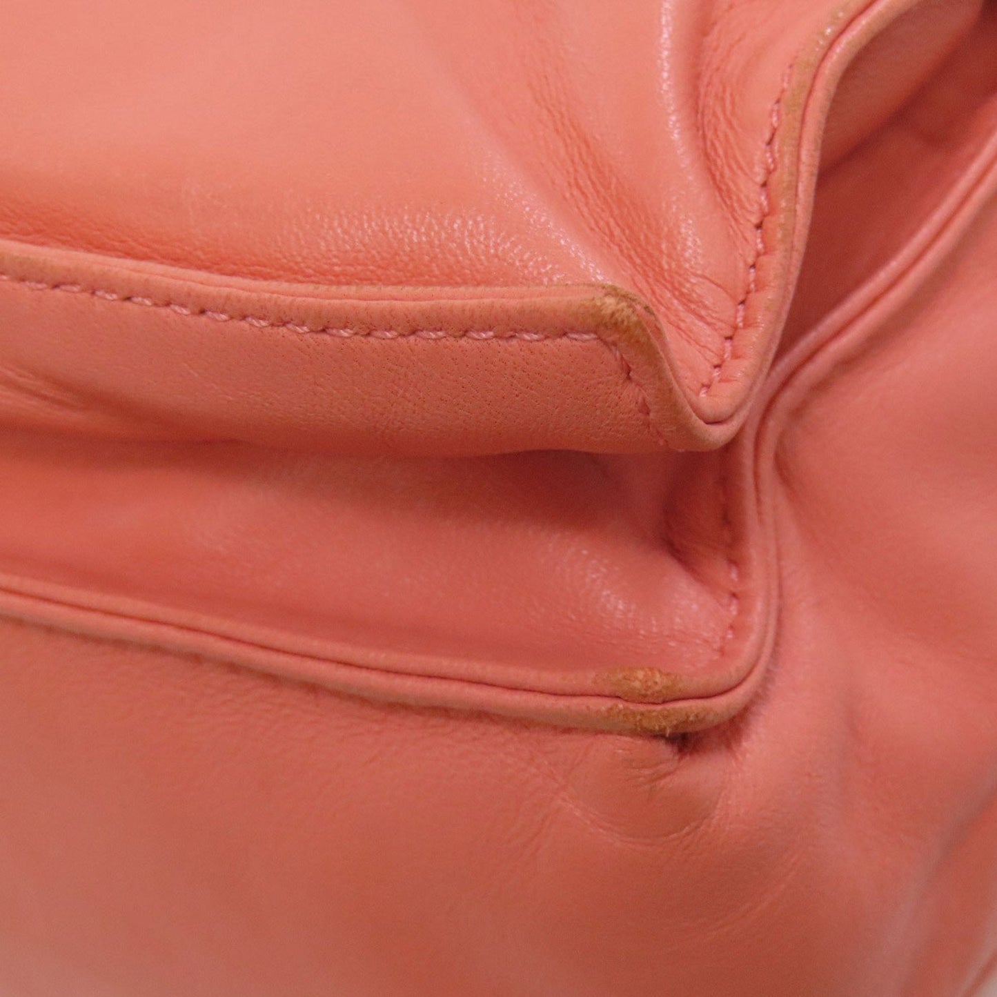 Loewe Flamenco Pink Leather Shoulder Bag (Pre-Owned)