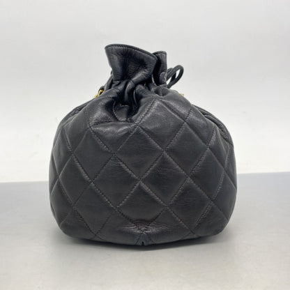 Chanel Black Leather Shoulder Bag (Pre-Owned)