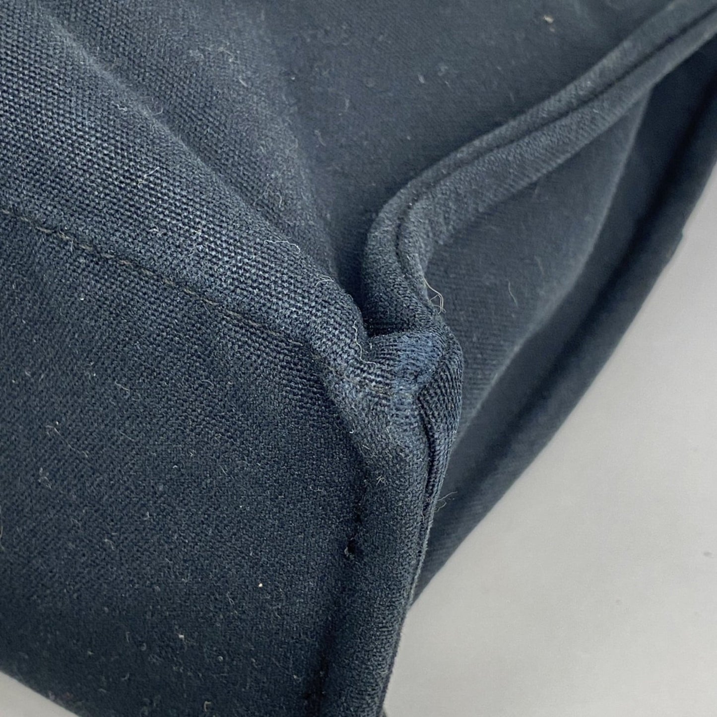 Hermes Black Canvas Tote Bag (Pre-Owned)