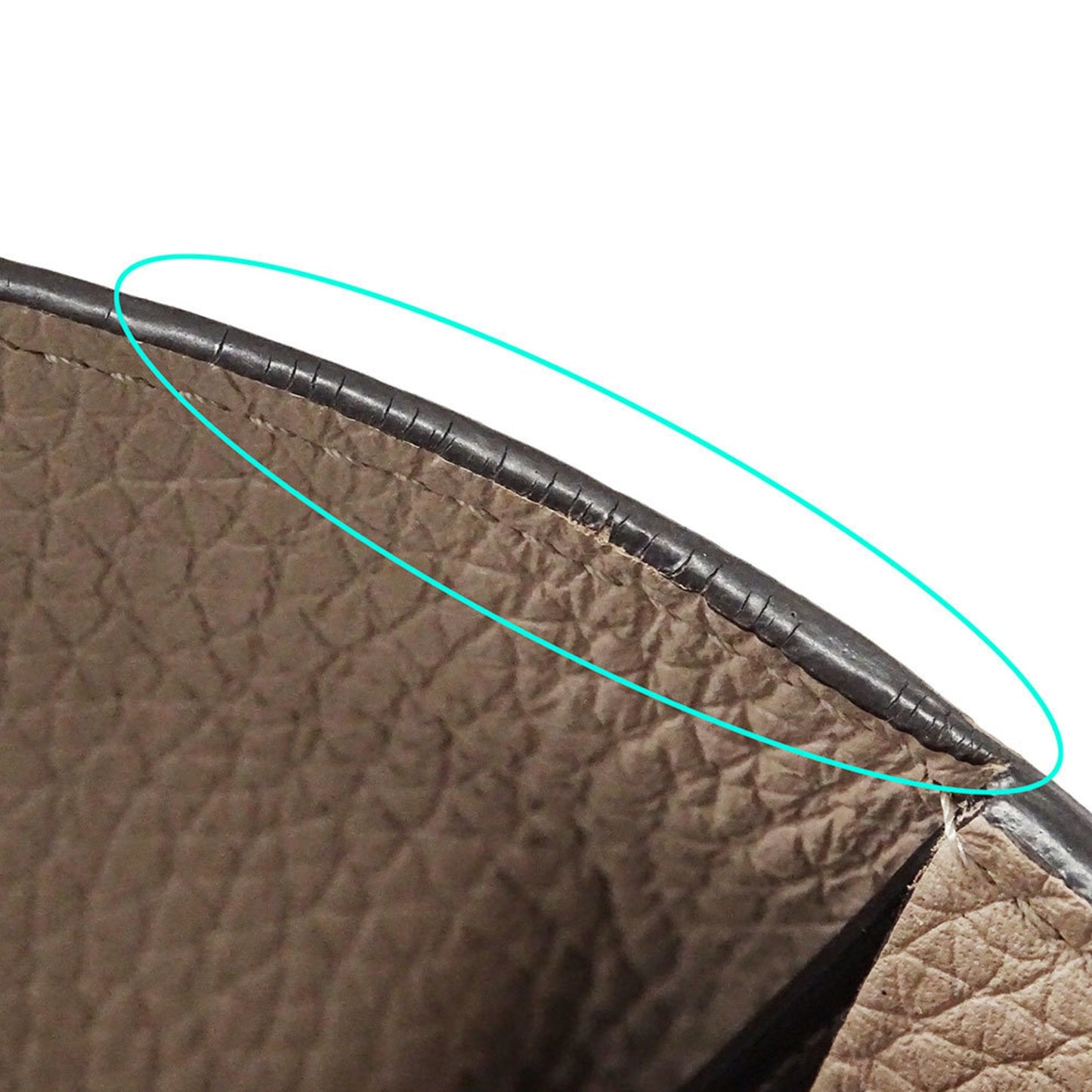 Louis Vuitton Beige Leather Long Wallet (Bi-Fold) (Pre-Owned)