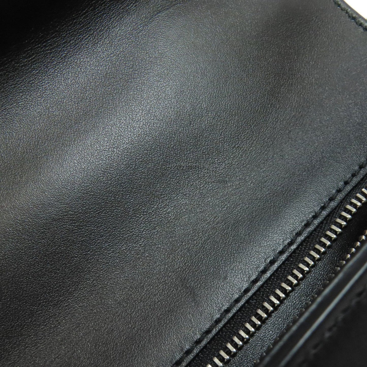 Gucci Black Leather Shoulder Bag (Pre-Owned)