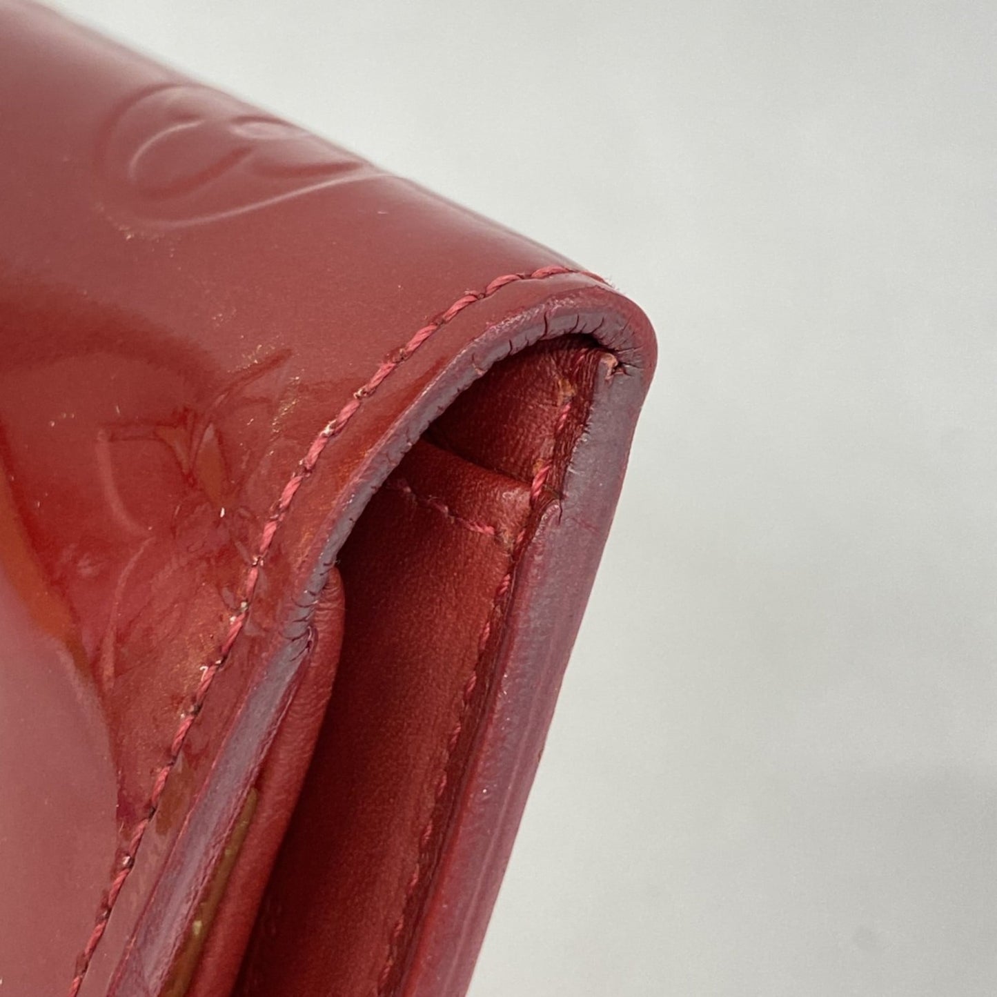 Louis Vuitton Pomme D'amour Wallet (Bi-Fold) (Pre-Owned)