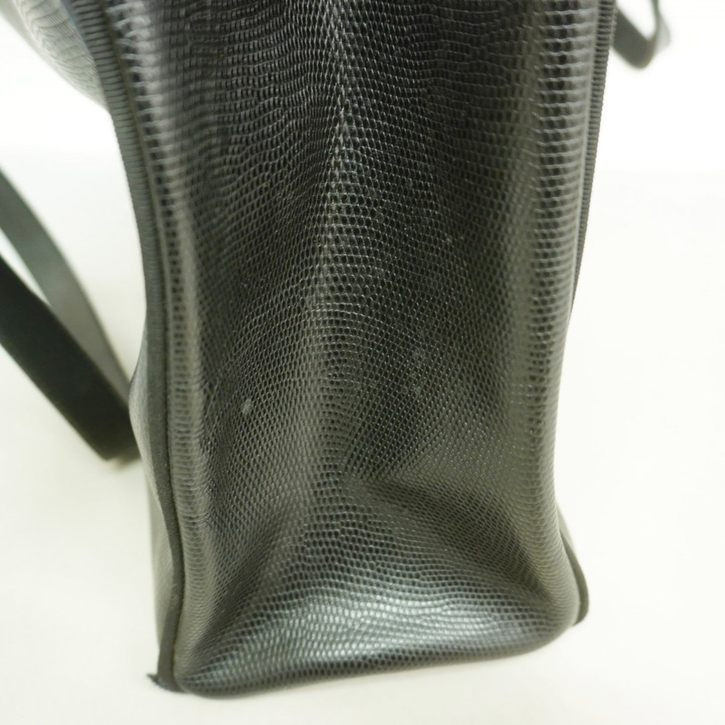 Salvatore Ferragamo Black Leather Tote Bag (Pre-Owned)