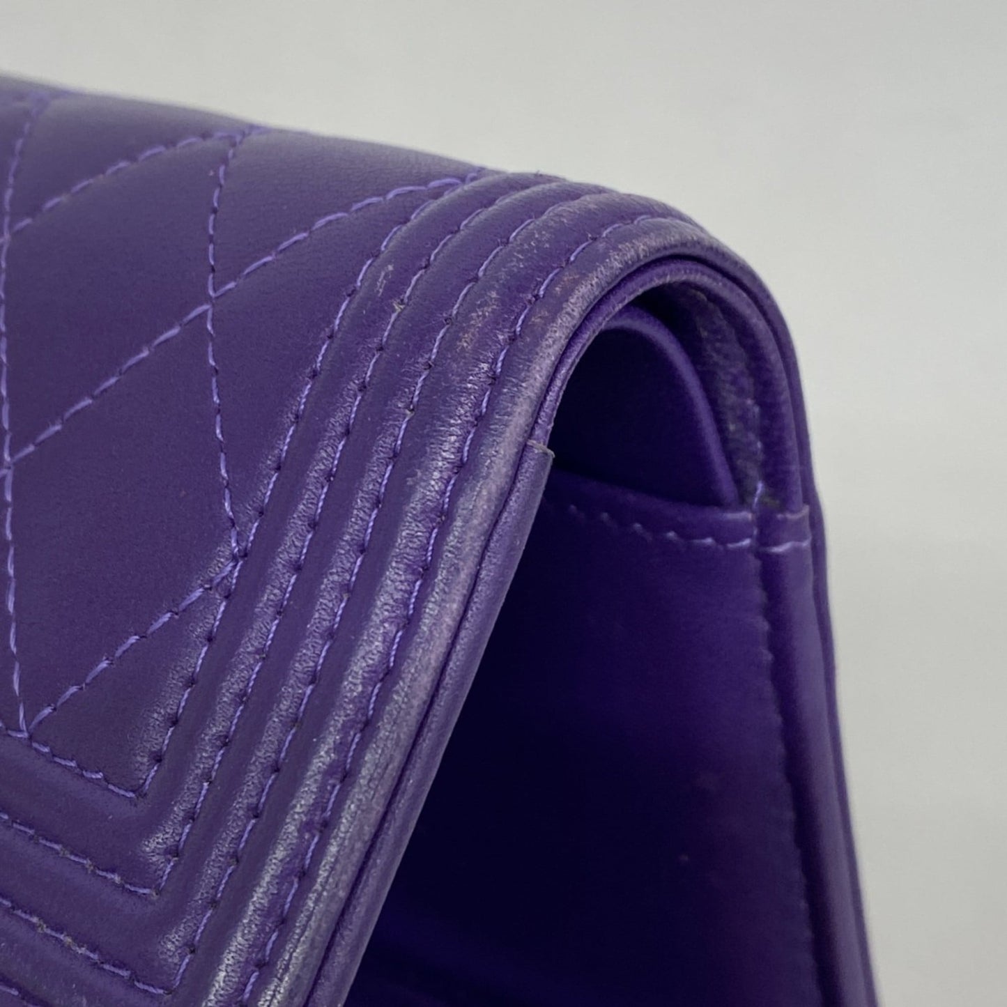 Chanel Purple Leather Wallet (Tri-Fold) (Pre-Owned)