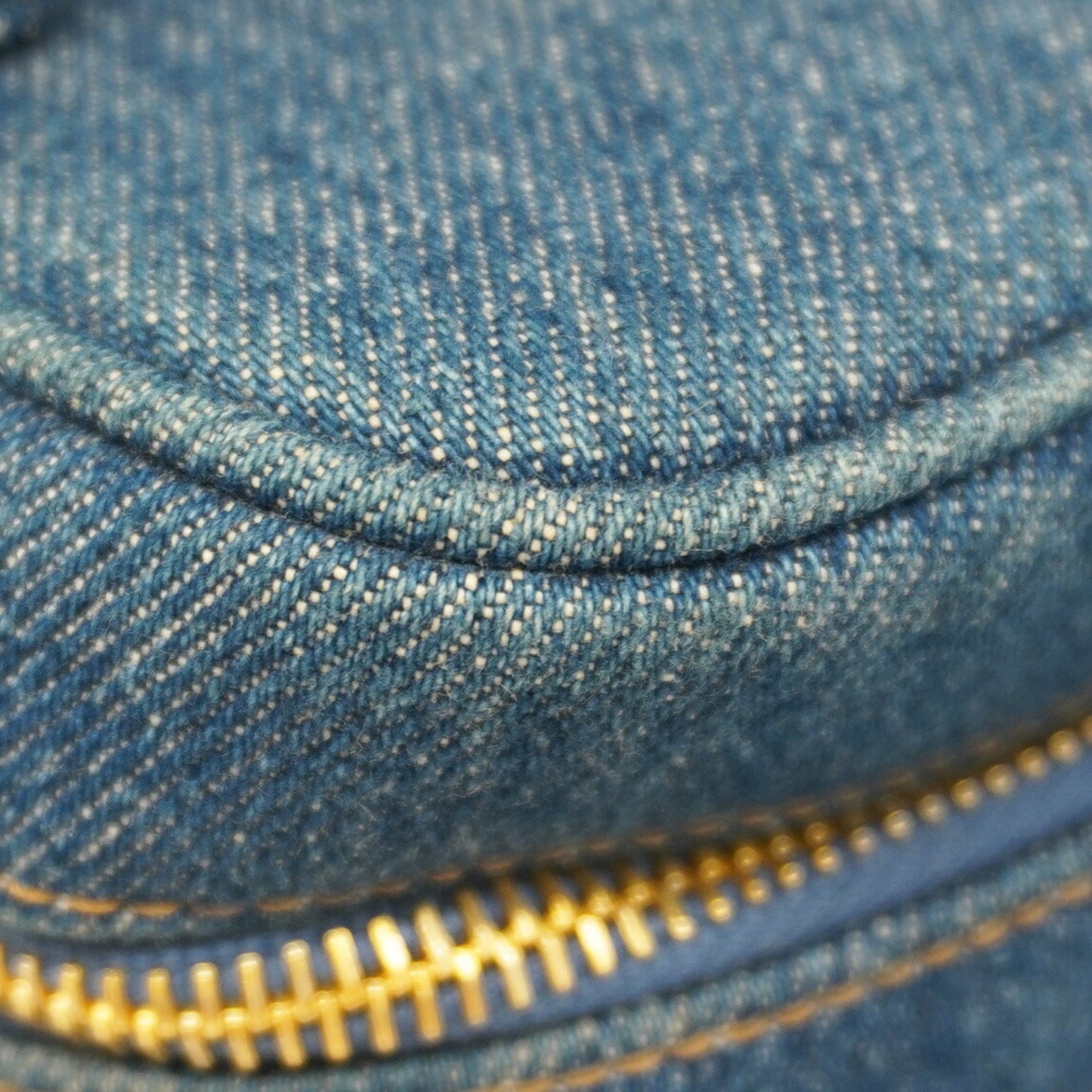 Chanel Blue Denim Vanity Bag (Pre-Owned)