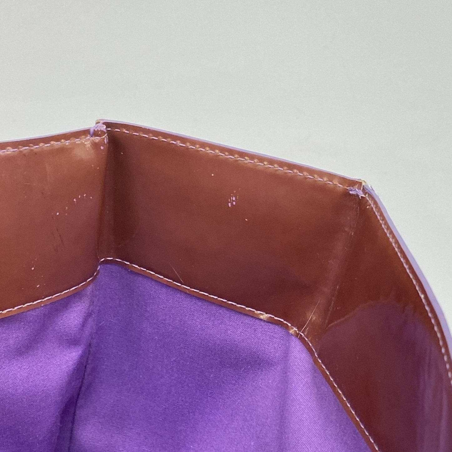 Louis Vuitton Violet Tote Bag (Pre-Owned)