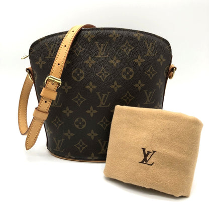 Louis Vuitton Brown Monogram Monogram Shoulder Bag (Pre-Owned)