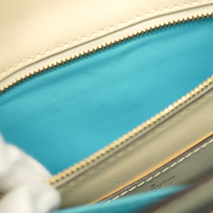 Louis Vuitton Cream Shoulder Bag (Pre-Owned)