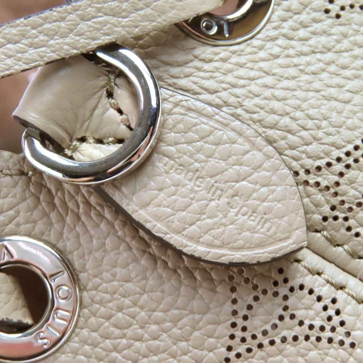 Louis Vuitton Galle Mahina Leather Shoulder Bag (Pre-Owned)