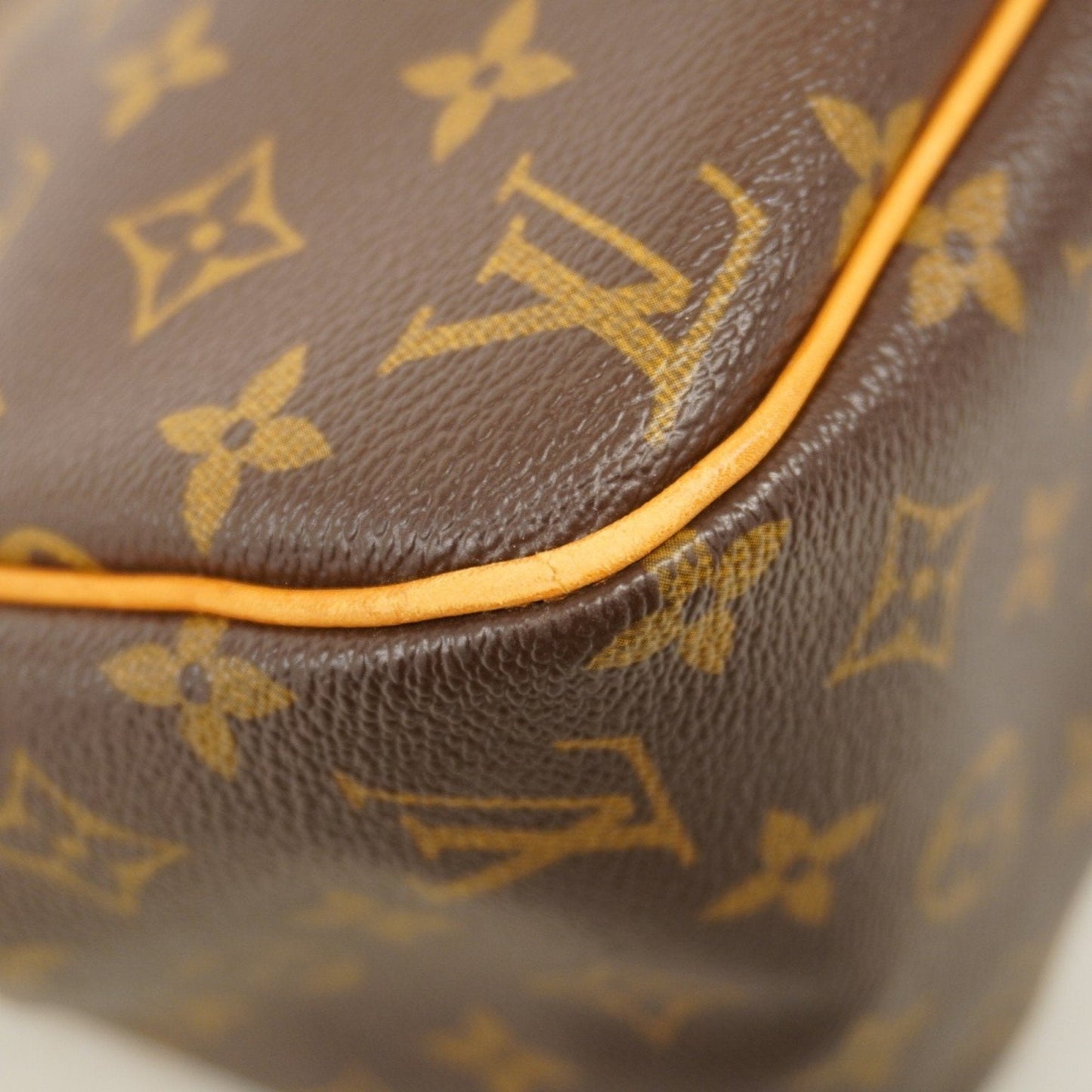 Louis Vuitton Brown Tote Bag (Pre-Owned)