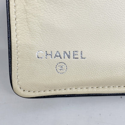 Chanel Beige Black Leather Long Wallet (Bi-Fold) (Pre-Owned)