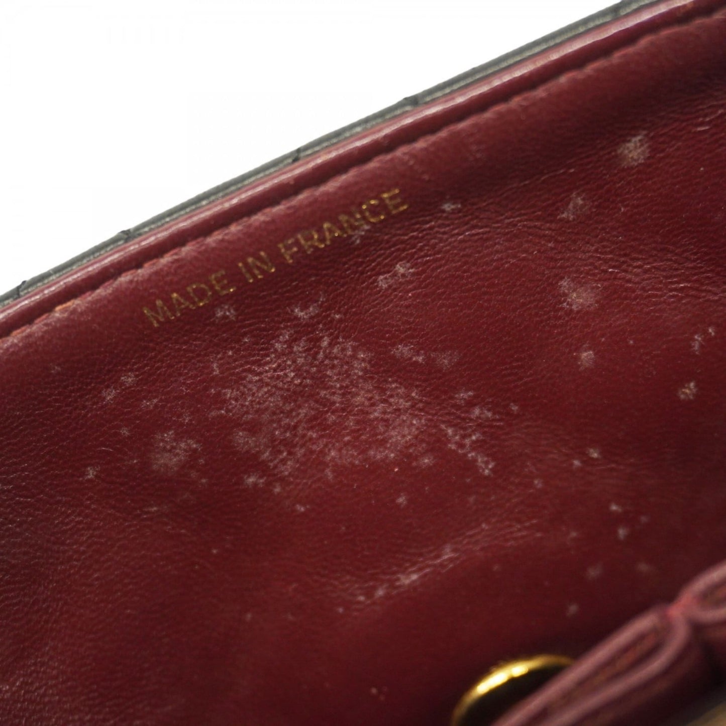 Chanel Black Leather Shoulder Bag (Pre-Owned)