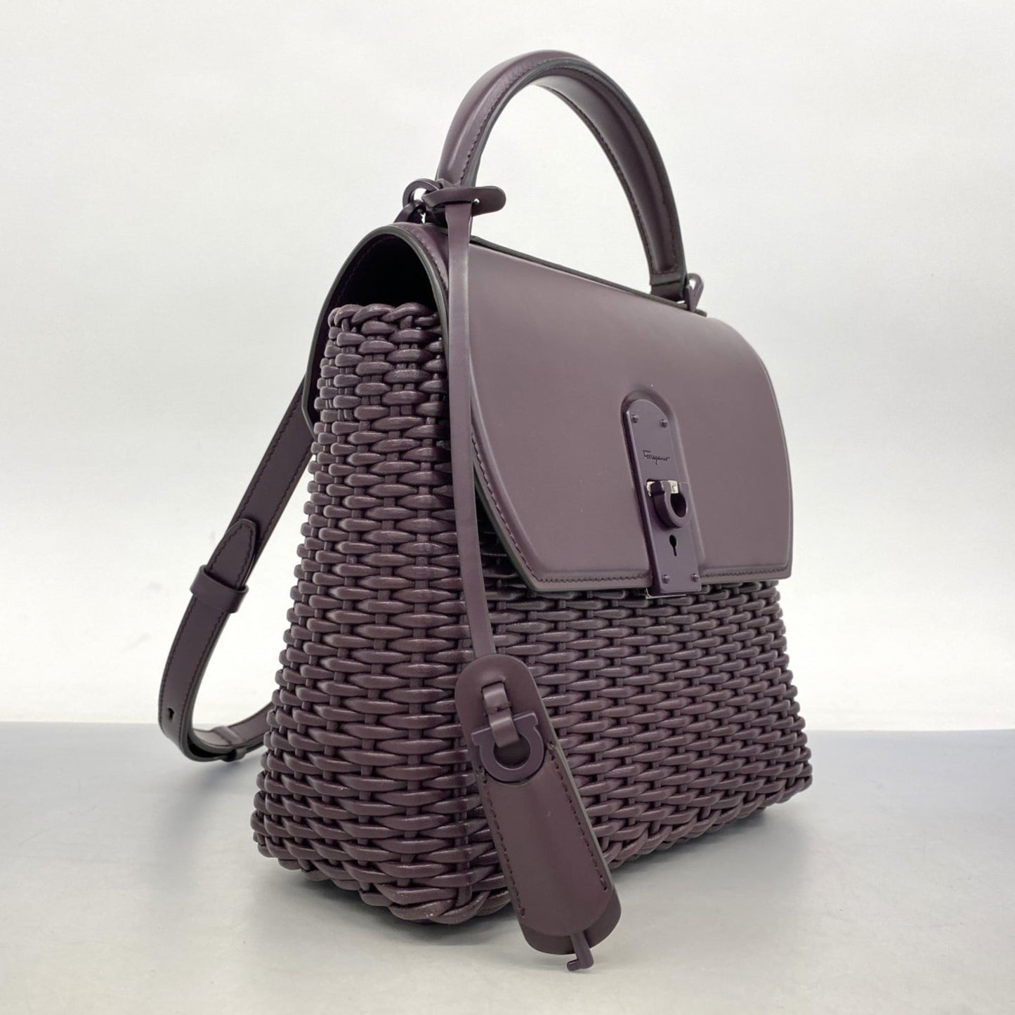 Salvatore Ferragamo Purple Leather Handbag (Pre-Owned)