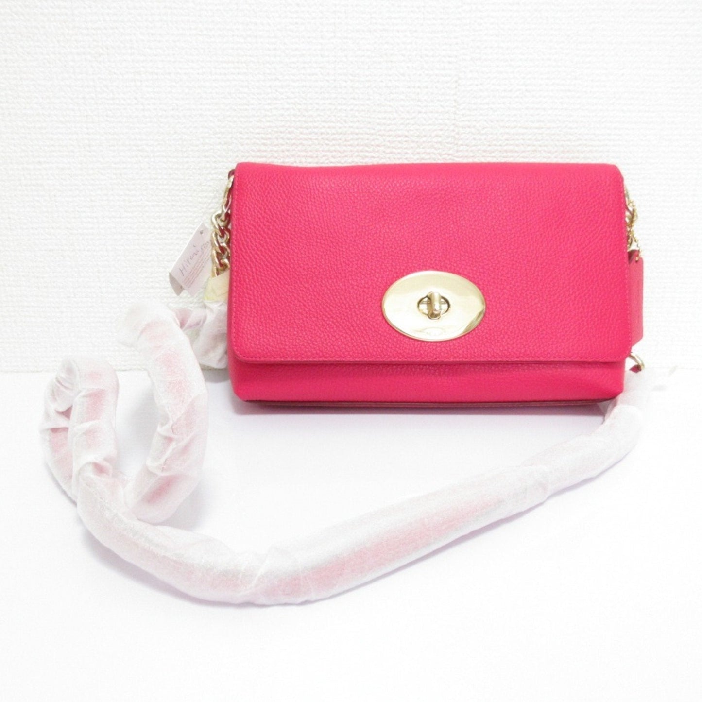 Coach Pink Shoulder Bag (Pre-Owned)