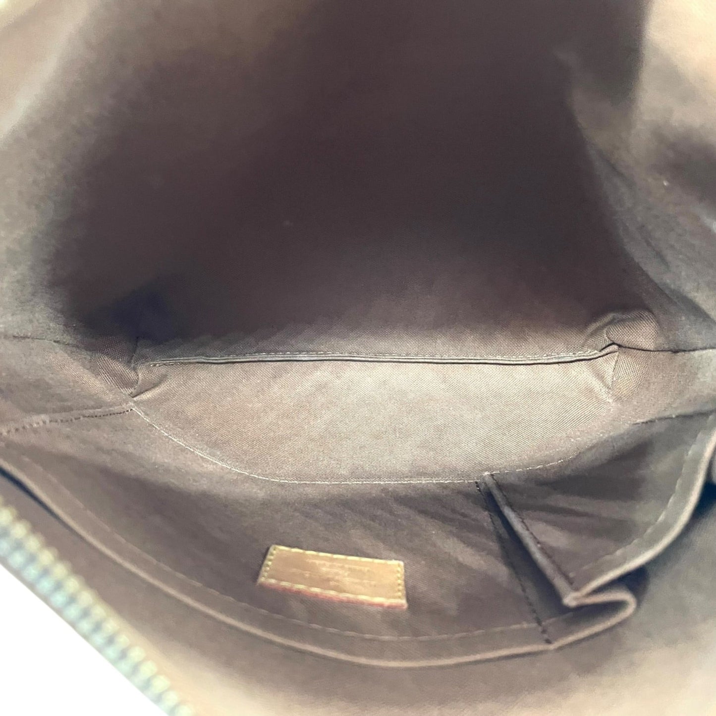 Louis Vuitton Brown Monogram Monogram Shoulder Bag (Pre-Owned)