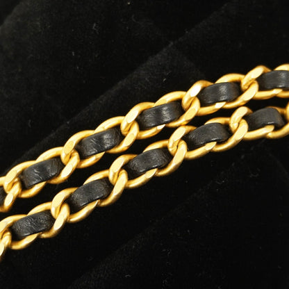 Chanel Black Handbag (Pre-Owned)