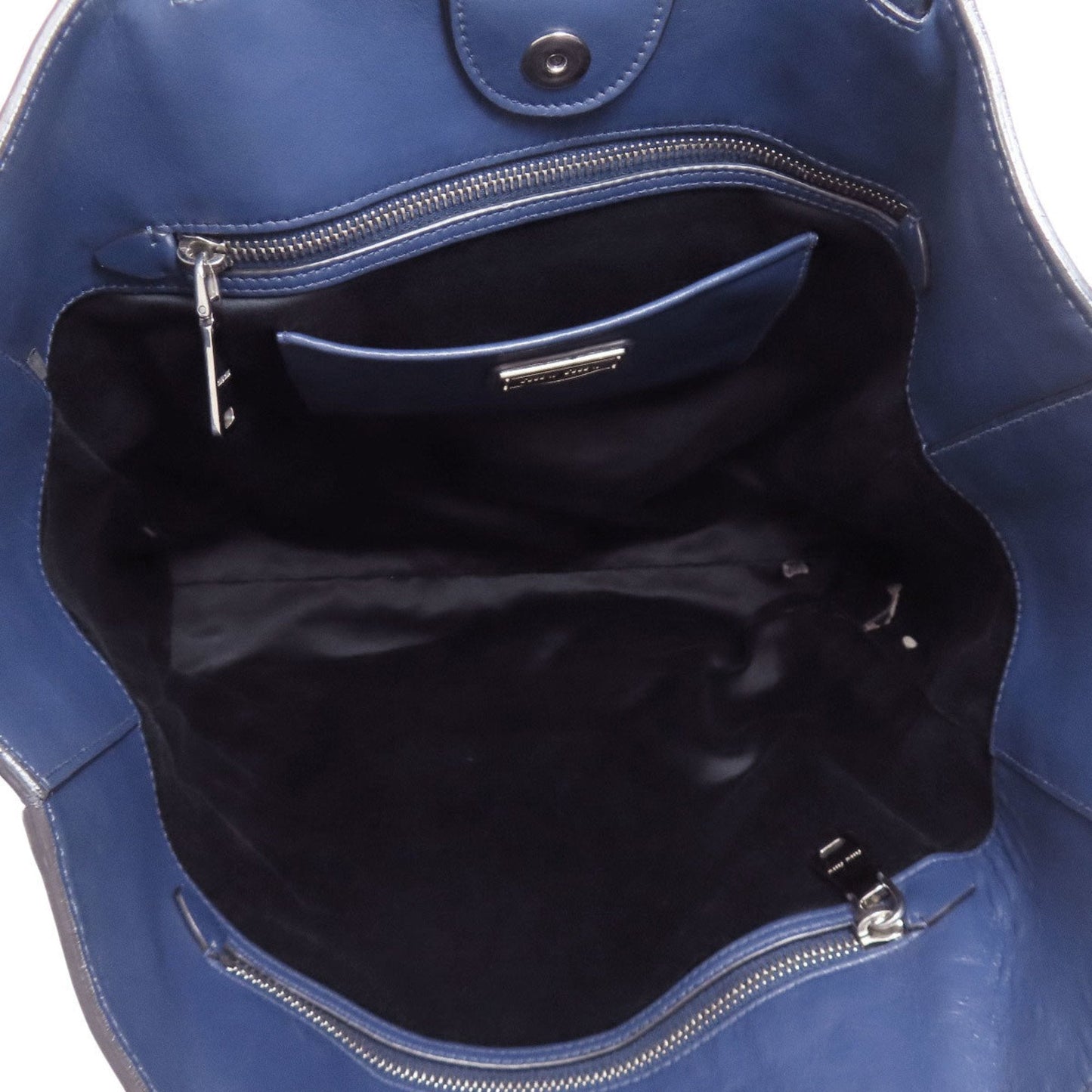 Miu Miu Navy Leather Tote Bag (Pre-Owned)