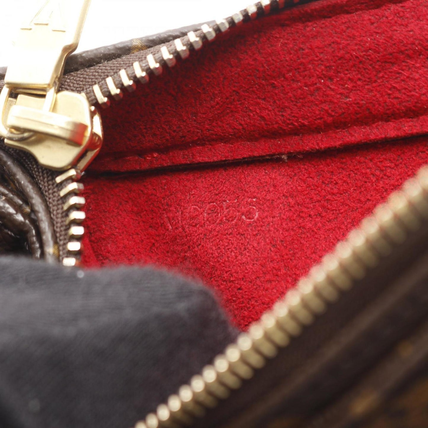 Louis Vuitton Brown Pvc Leather Shoulder Bag (Pre-Owned)