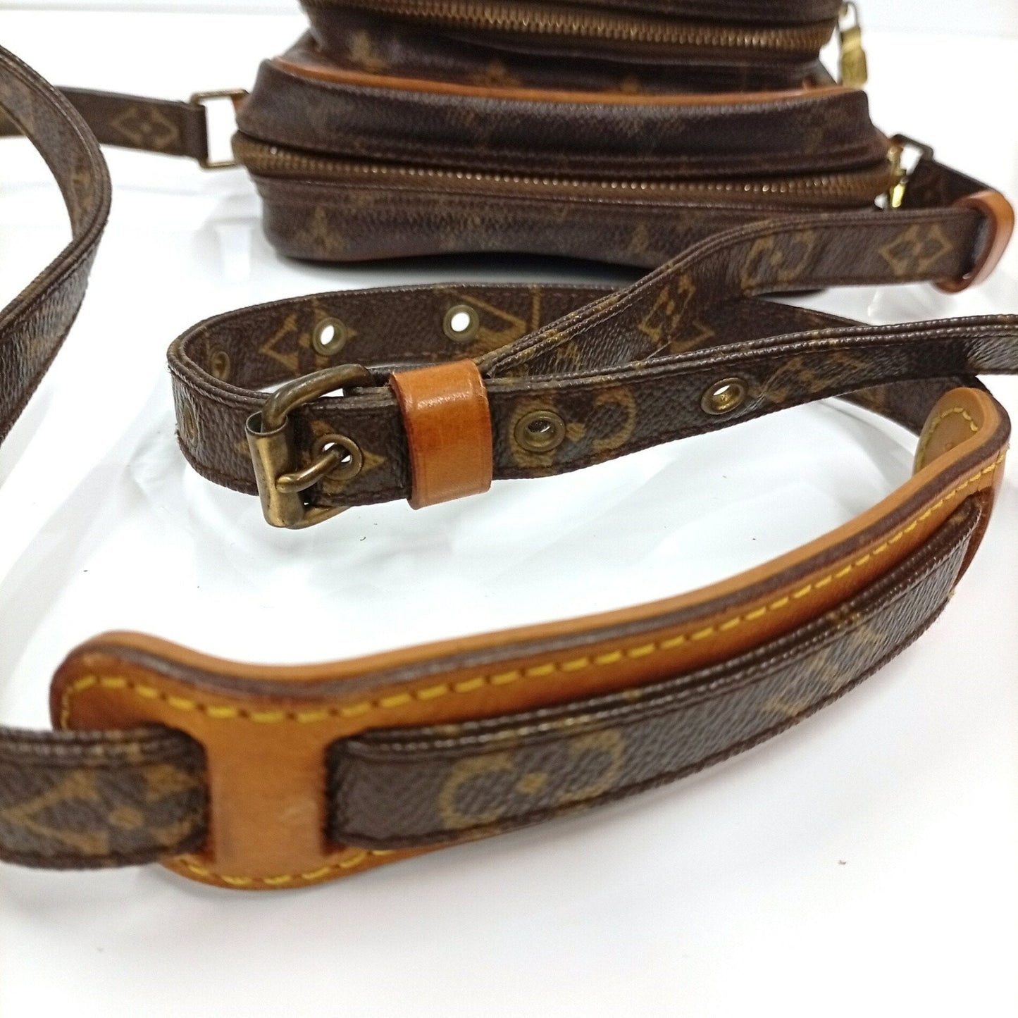 Louis Vuitton Monogram Monogram Shoulder Bag (Pre-Owned)