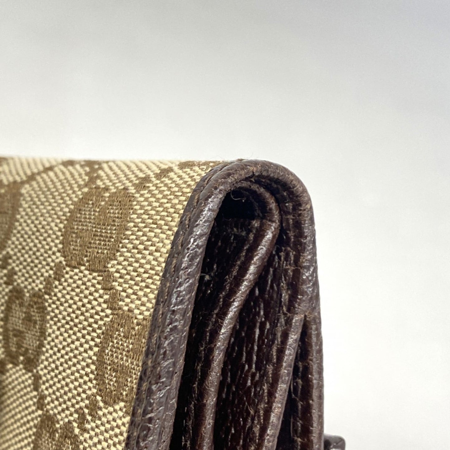 Gucci Brown Canvas Wallet (Bi-Fold) (Pre-Owned)