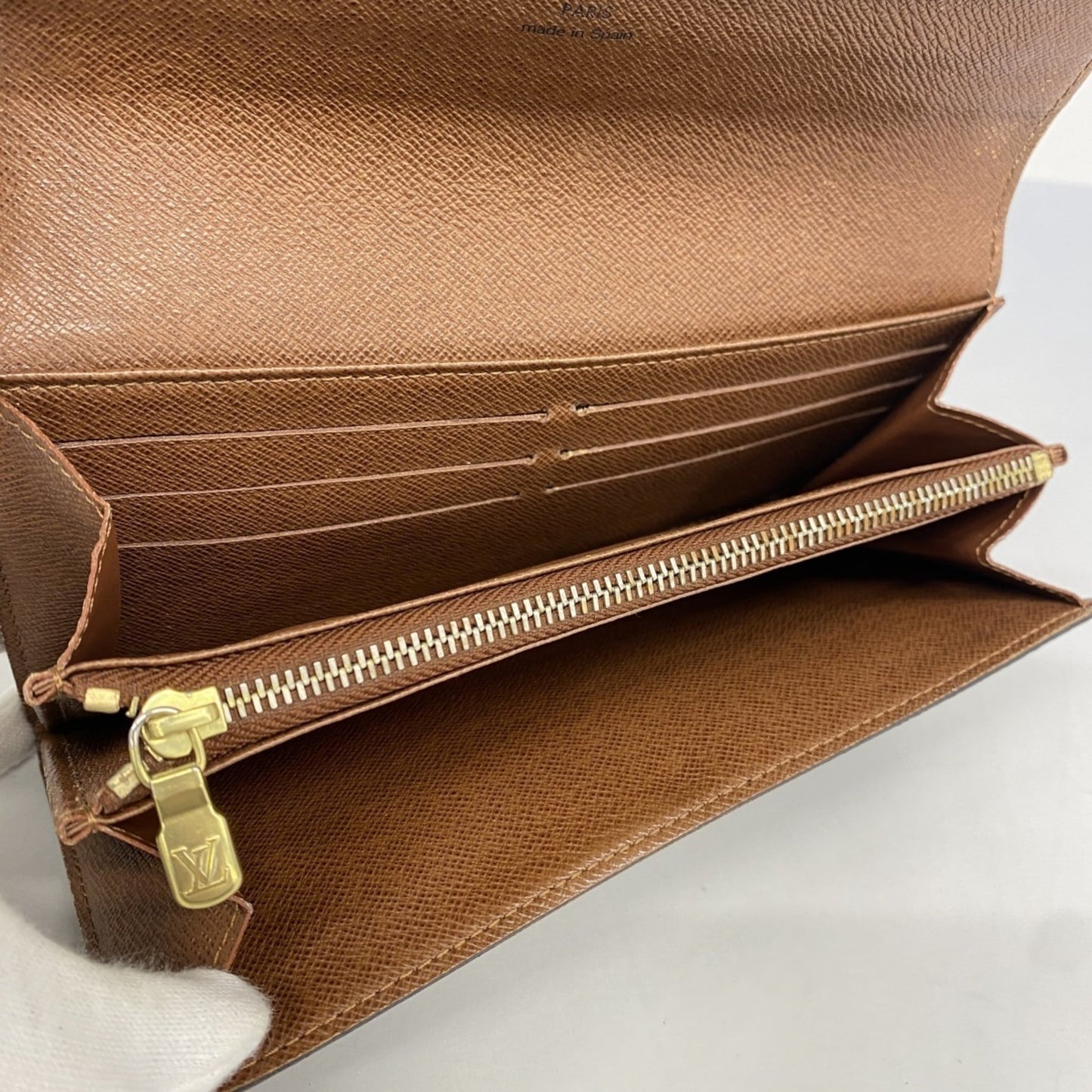 Louis Vuitton Brown Long Wallet (Bi-Fold) (Pre-Owned)