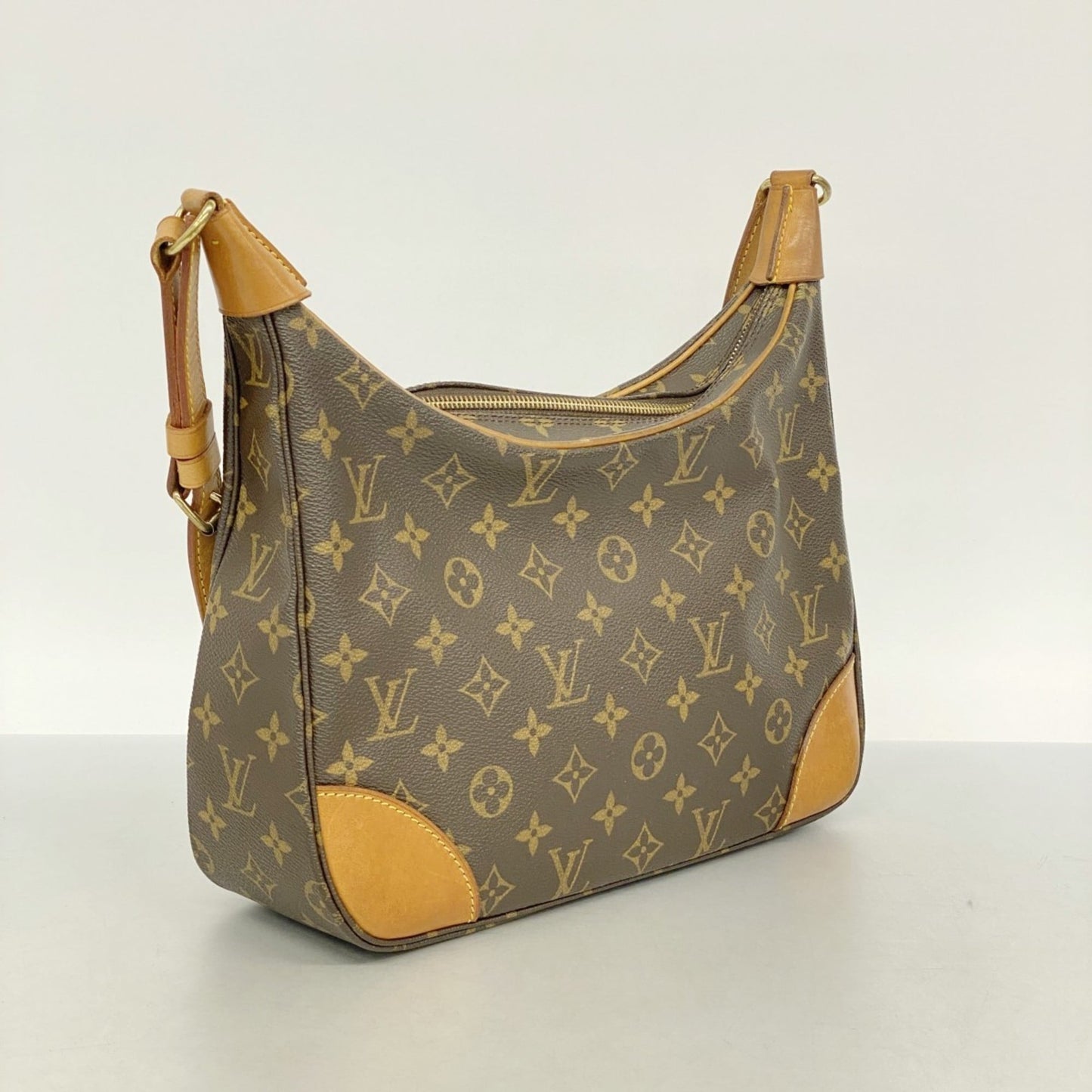 Louis Vuitton Brown Shoulder Bag (Pre-Owned)