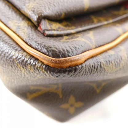 Louis Vuitton Marron Coated Canvas Shoulder Bag (Pre-Owned)