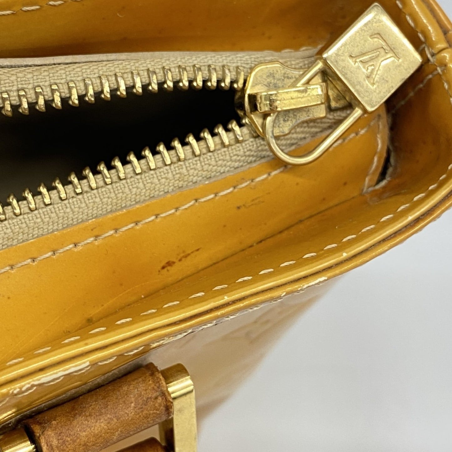 Louis Vuitton Beige Tote Bag (Pre-Owned)