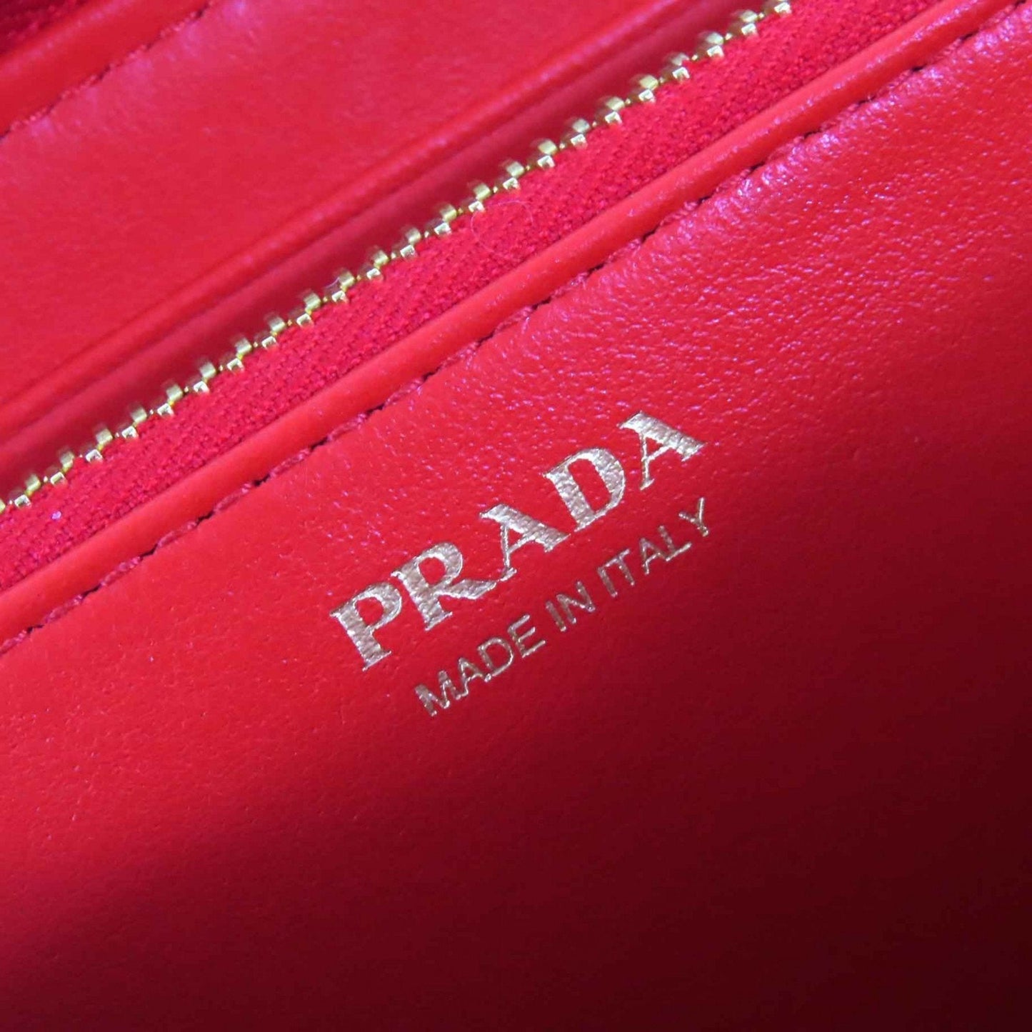 Prada Lacca Red Color Leather Long Wallet (Bi-Fold) (Pre-Owned)