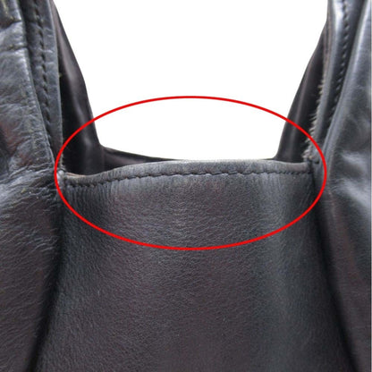 Unspecified Black Leather Pouch Tote Bag (Pre-Owned)