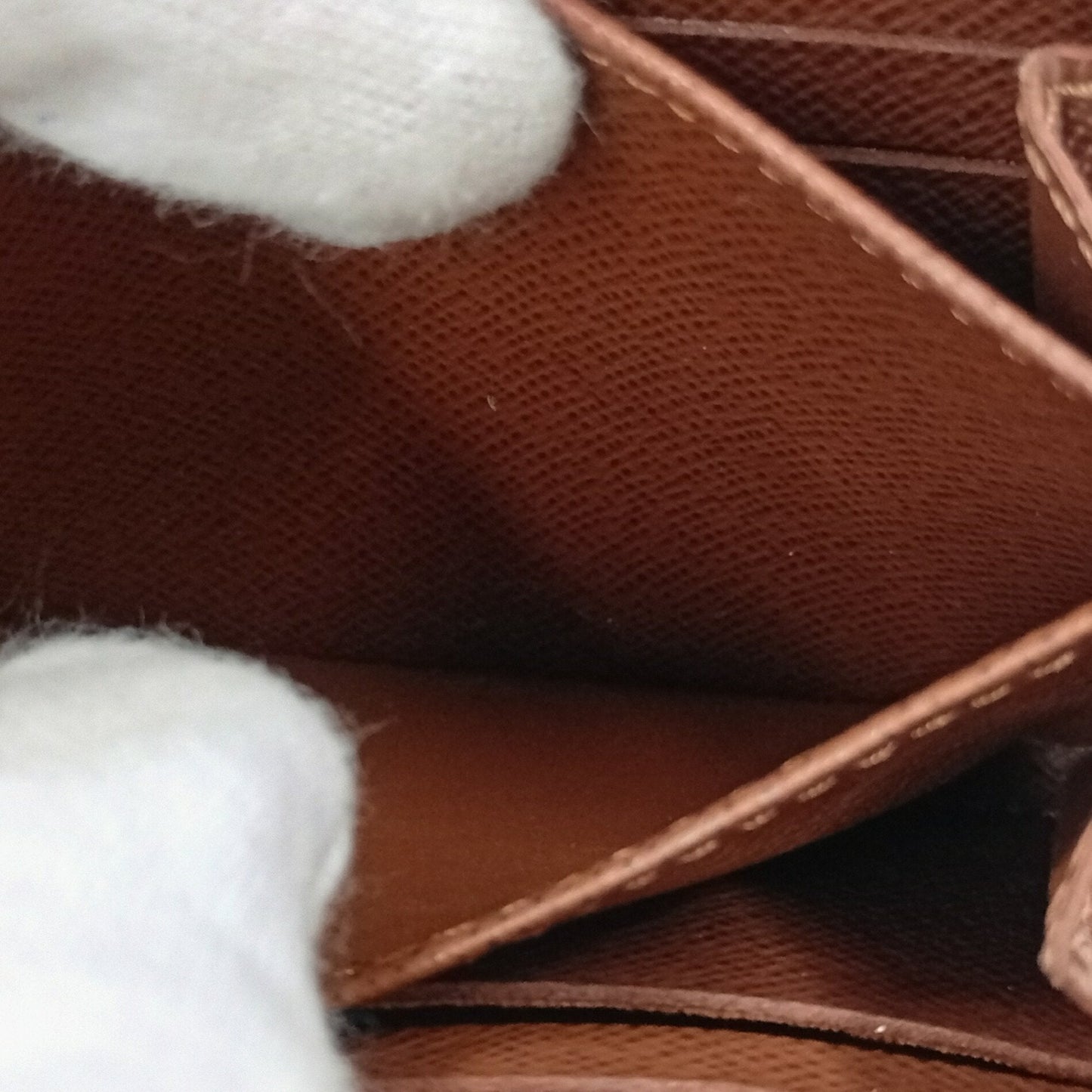 Louis Vuitton Monogram Monogram Long Wallet (Bi-Fold) (Pre-Owned)